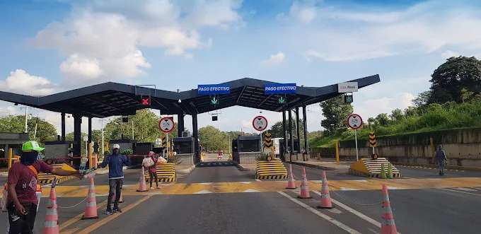 PEAJE LOS MANGUITOS 6 |