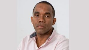Reynaldo Martínez Torres asumió gerencia de Aguas de Córdoba