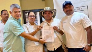 Entregaron autos de reconocimiento a presidentes de Asojuntas