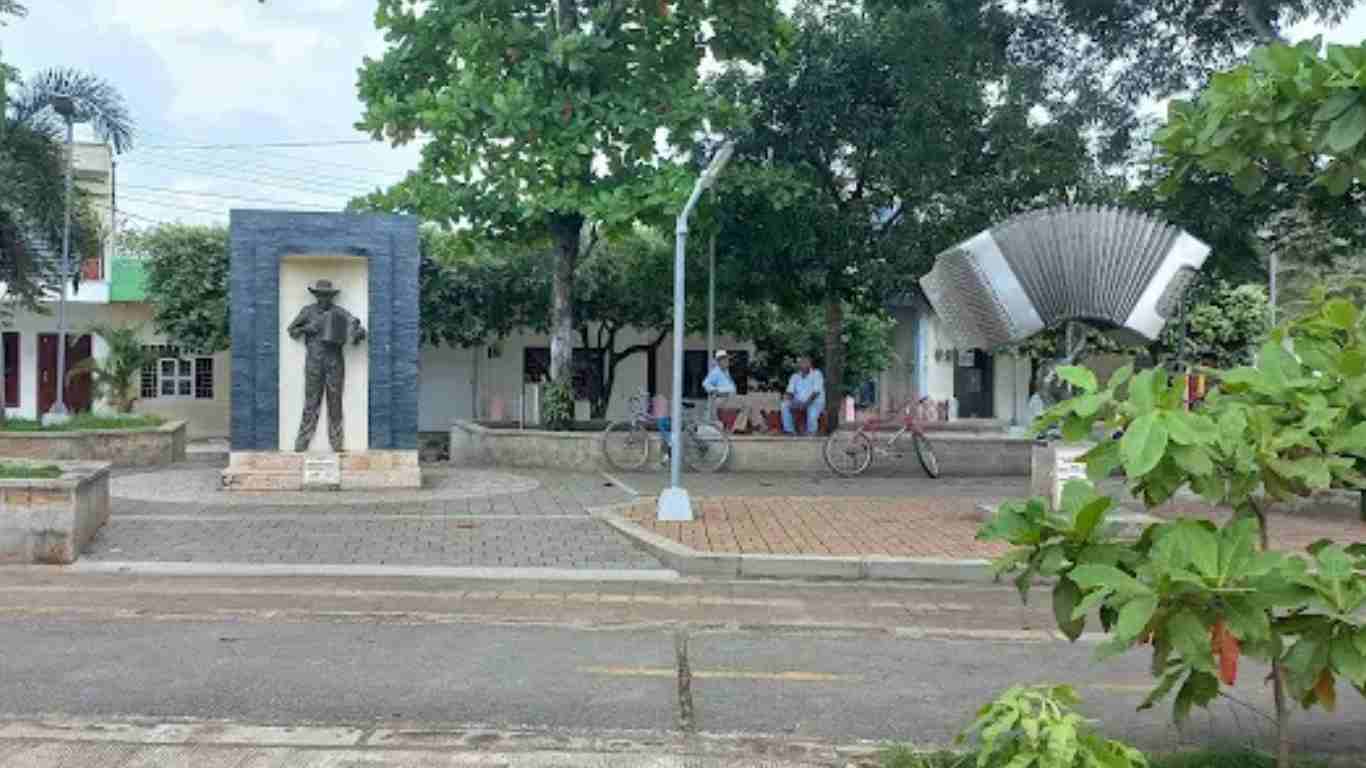 ¿Sector La Variante de Planeta Rica sin alumbrado público? 3 Parque Los Juglares 3 |